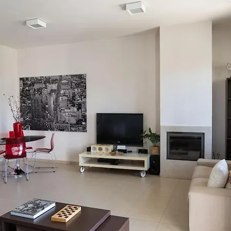 Maisonette With Exclusive Private Parking Villa