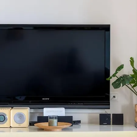 Maisonette With Exclusive Private Parking فيلة