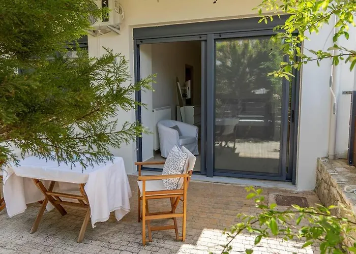 Maisonette With Exclusive Private Parking * Chania (Crete)