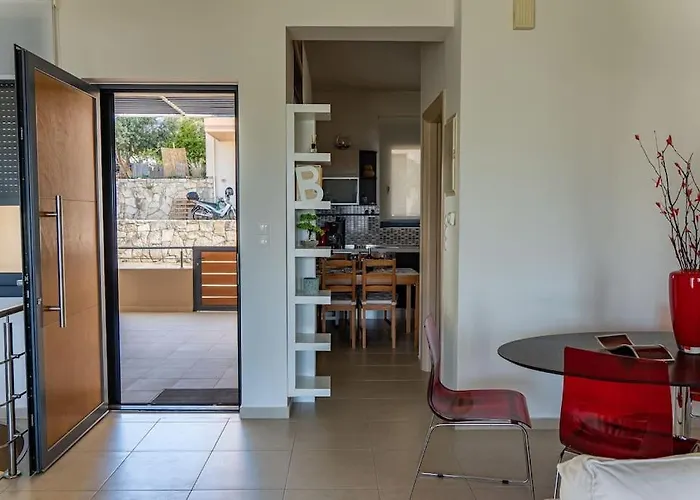 Villa Maisonette With Exclusive Private Parking