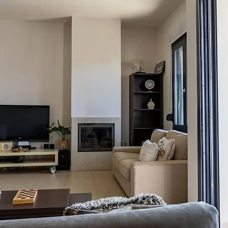 Maisonette With Exclusive Private Parking * Chania (Crete)