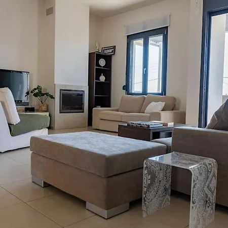 Maisonette With Exclusive Private Parking Villa